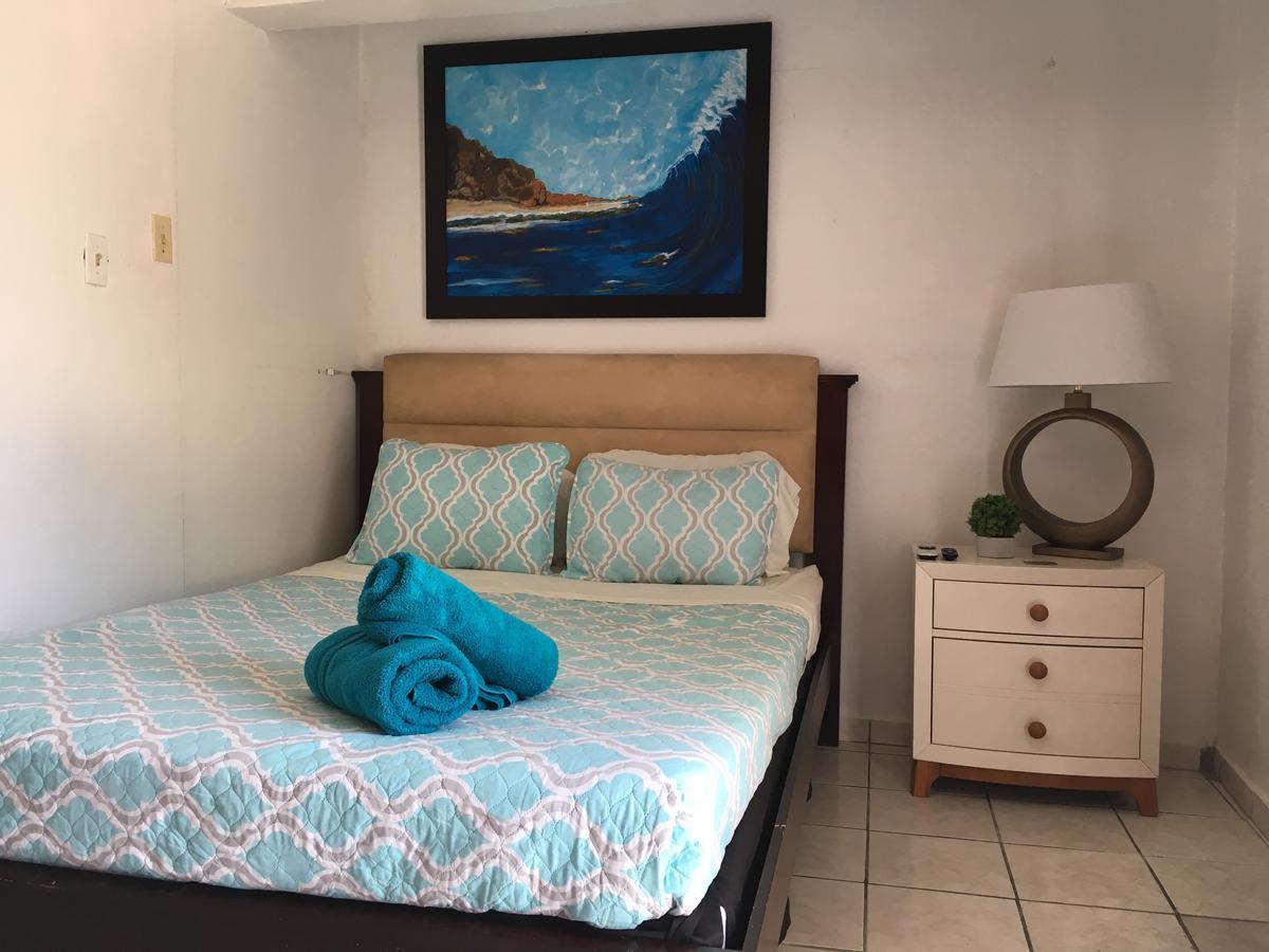 Coastal Express Inn & Suites #1 At 681 Ocean Drive Islote Habitación foto